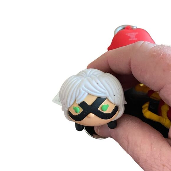 Cosbaby Monogram Figure Collectors 3D Marvel Series 8 Black Cat Keychain Keyring - Picture 4 of 4